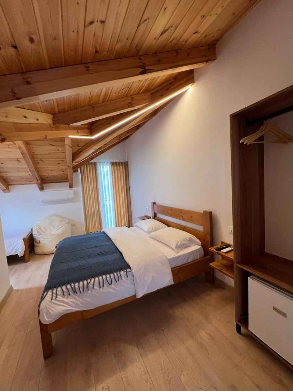 Bed & Breakfast Tringa - Mrizi I Zanave *
