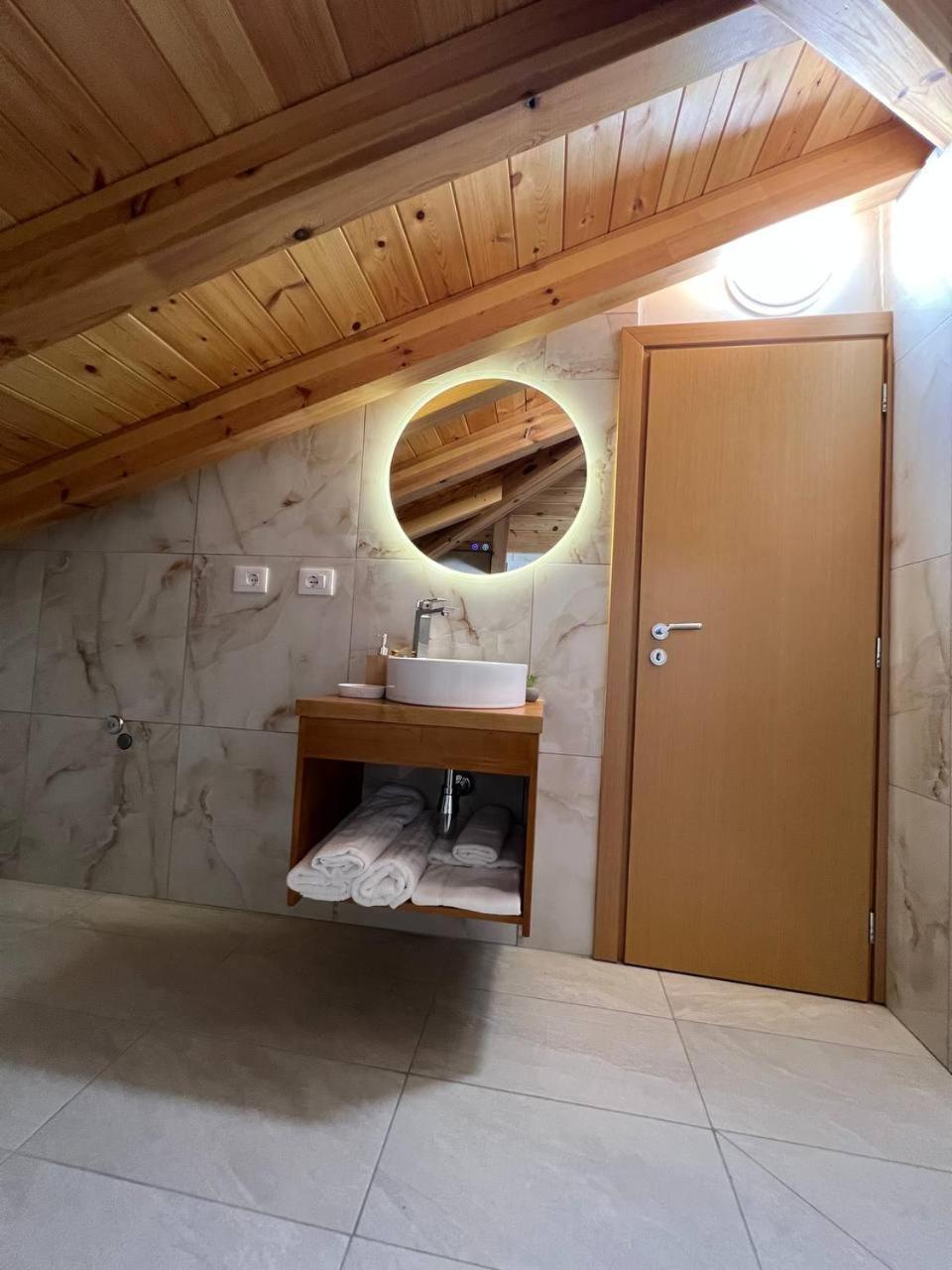Bed & Breakfast Tringa - Mrizi I Zanave