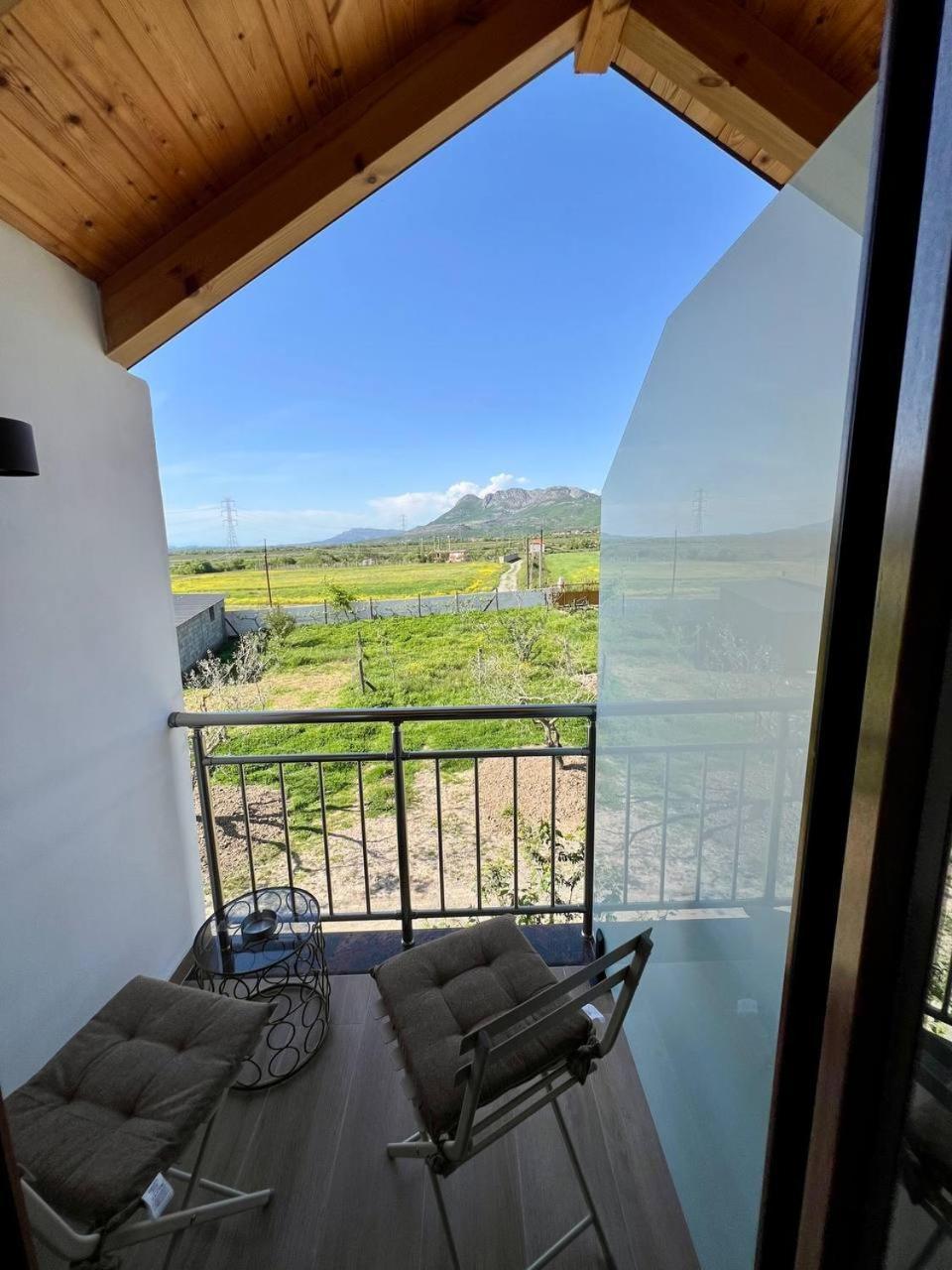 Tringa - Mrizi I Zanave Bed & Breakfast Fishte